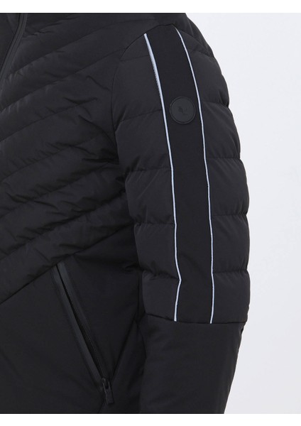 Siyah Regular Fit Kapüşonlu Casual Dokuma Mont
