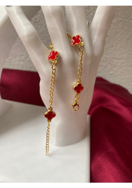 Kararmaz Çelik Kırmızı Yonca Gold Bileklik fırsatları