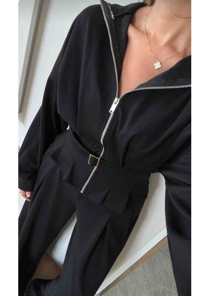 Kadın Siyah Geniş Paçalı Pantolon Kemerli Ceket Model Takı modelleri