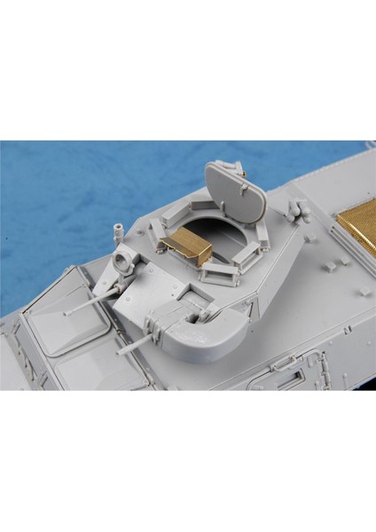 01541 1/35 Ölçek, M1117 Guardian (Asv) Zırhlı Güvenlik Aracı, Plastik Model Kiti fırsatları
