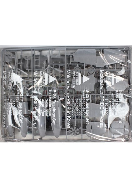 12290 1/48 Ölçek, B-25G Shark Mouth Savaş Uçağı, Plastik Model Kiti modelleri