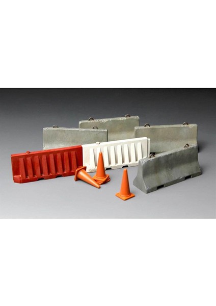 SPS-012 1/35 Ölçek, Plastik ve Beton Bariyer Seti, Plastik Model Kiti fırsatları