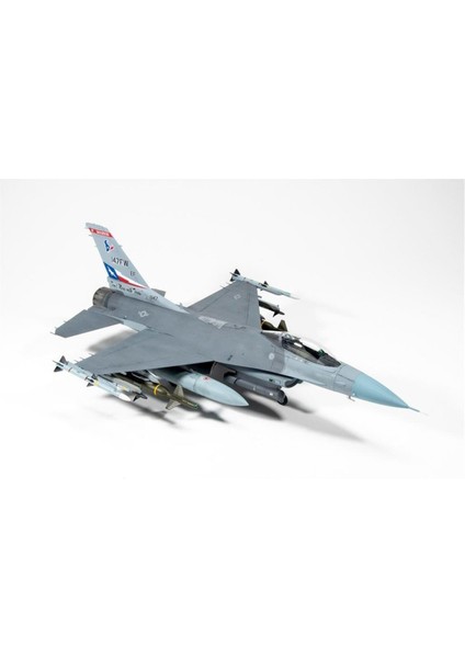 K48102 1/48 Ölçek, F-16C Blok 25/42 Usaf Savaş Uçağı, Plastik Model Kiti fiyatları