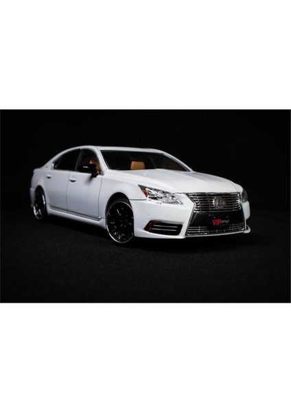 Id-97 03925 1/24 Ölçek, Lexus IS600HL 2013, Otomobil Plastik Model Kiti fiyatları