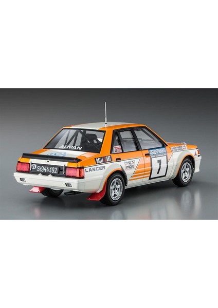 HC38 21138 1/24 Ölçek, Mitsubishi Lancer Ex 2000 Turbo (1982 1000 Lakes Rally), Yarış Aracı Plastik Model Kiti fırsatları