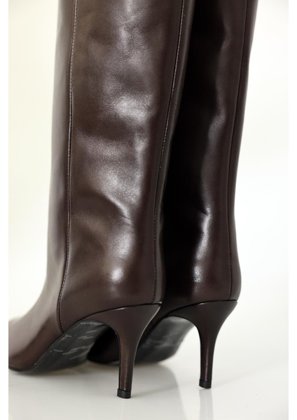 Kahverengi Topuklu Klasik Çizme 25357 fırsatları