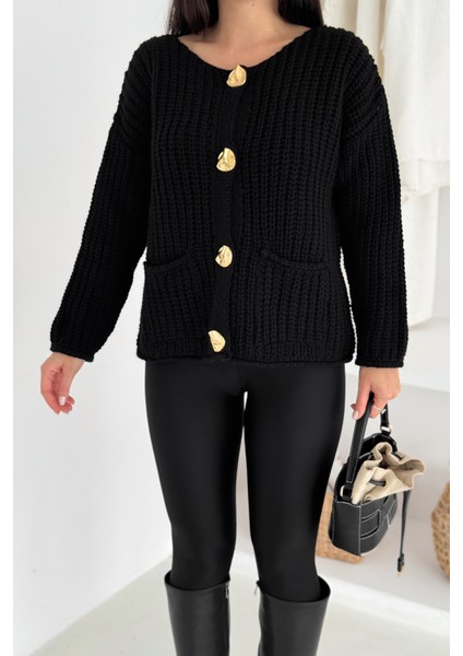 Kadın Altın Düğmeli Dokulu Örgü Hırka – Zarif & Vintage Dokunuş fırsatları