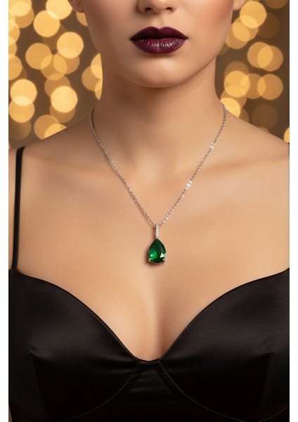 Gümüş Renk Sıra Taşlı Yeşil Damla Model Sf Zincir Çelik Kolye - 3783