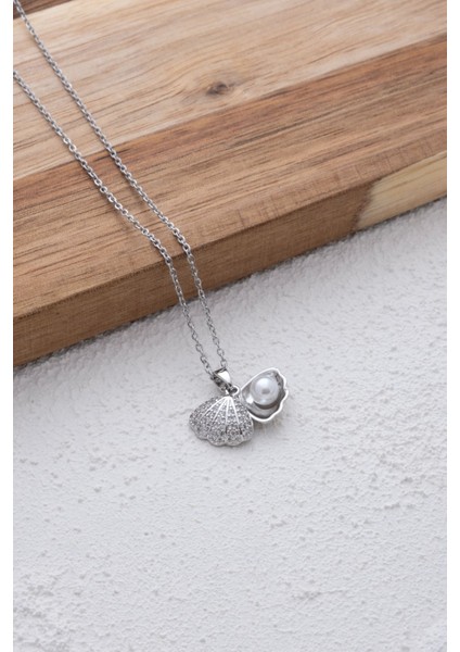 Gümüş Renk Deniz Kabuğu Inci Detaylı Minimal Gümüş Zirkon Taşlı Zincir Paslanmaz Çelik Kolye - 3390