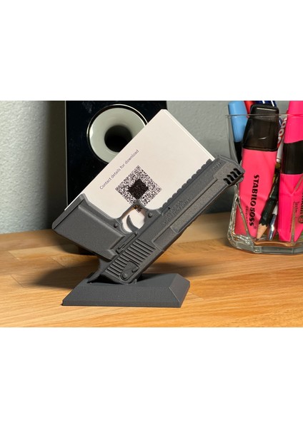 Desert Eagle Tasarımlı 3D Kartvizitlik