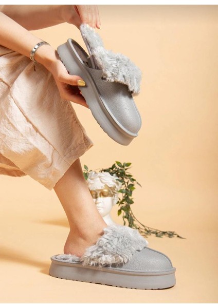 Kutox Kışlık Kadın Ev Terliği