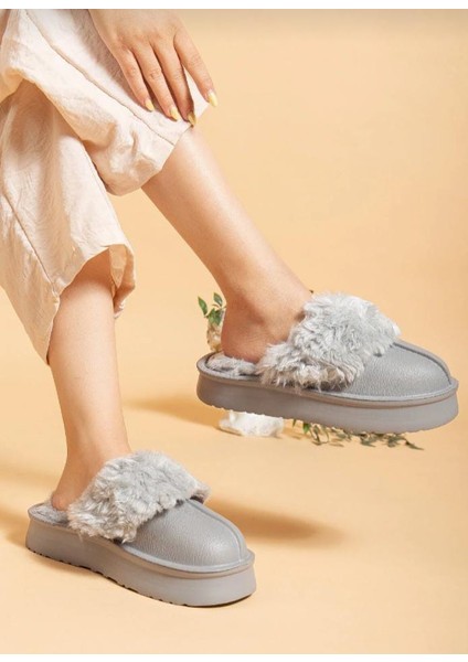 Kutox Kışlık Kadın Ev Terliği fiyatları