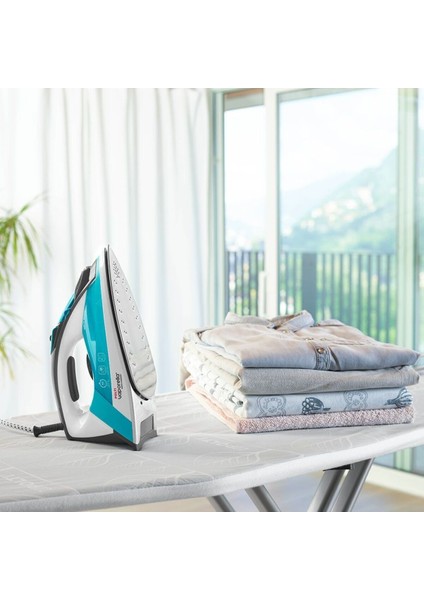 Turkuaz Renkli, Hızlı ve Pratik Buharlı Ütü, Şık Tasarımıyla Kullanım Kolaylığı Sağlar fiyatları