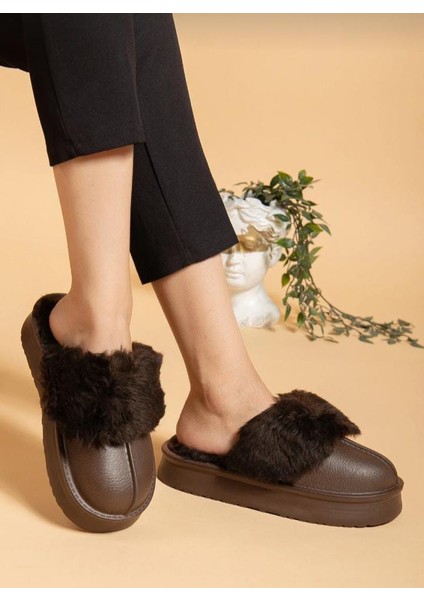 Kutox Kışlık Kadın Ev Terliği fırsatları