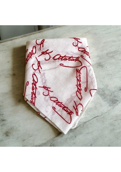 Atatürk imzalı Beyaz Unisex %100 Koton Bandana 23 NISAN,29EKIM fiyatları