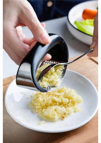 Paslanmaz Çelik Sarımsak Zencefil Ezici Lüx Ergonomik Gondol Sarımsak Ezici Pratik Sarımsak Rendesi fırsatları