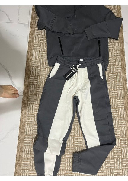 Erkek Oversize Kapüşonlu Sweatshırt**şeritli Jogger Eşofman Altı **fermuarlı Cepli Spor Kombın **siyah Gri**antrasit ***beyaz Renk Seçenekleriyle modelleri