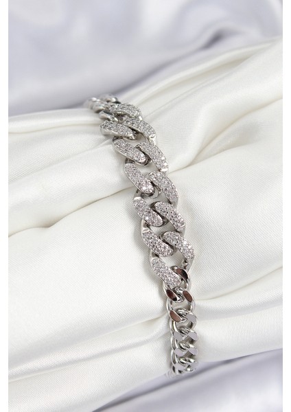 Pirinç Zirkon Taşlı Küba Zincir Model Gümüş Renk Kadın Bileklik - Lisinya