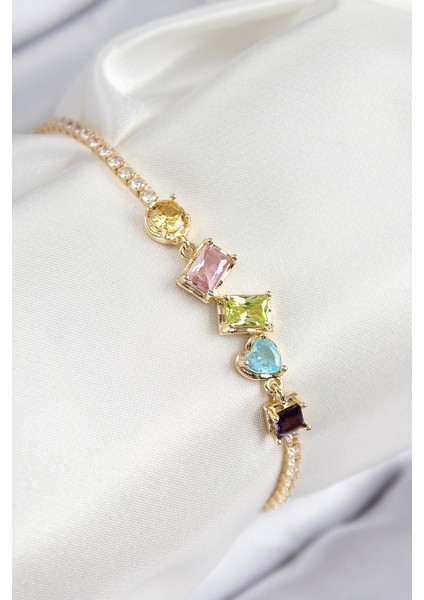 Pirinç Renkli Zirkon Taşlı Geometrik Model Gold Renk Kadın Bileklik - Lisinya