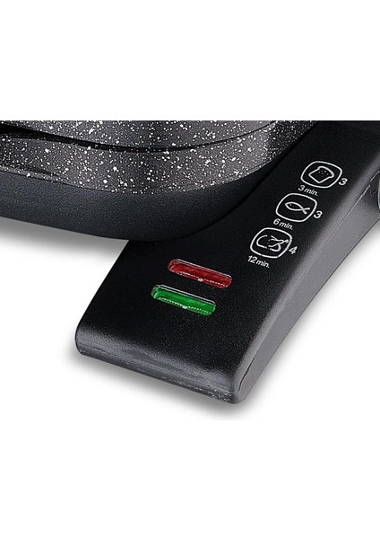 Pratik ve Şık Siyah Tost Makinesi, Yeni ve Orijinal Tasarım ile Kullanıma Hazır modelleri