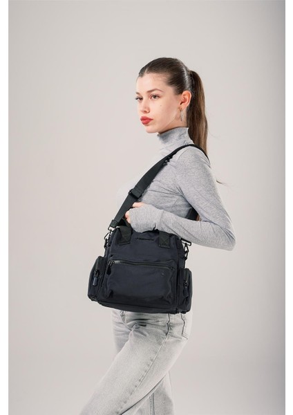 kadın El ve Omuz Askılı Kumaş Çanta fırsatları