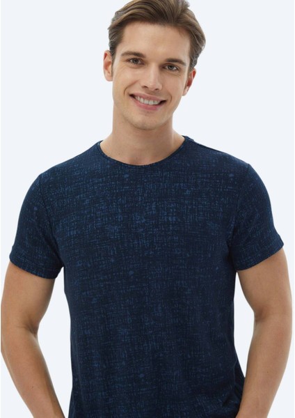 Lacivert Jakarlı Bisiklet Yaka Pamuk Karışımlı T-Shirt