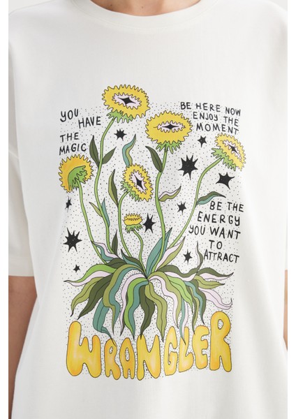 %100 Pamuk Loose Fit Rahat Kesim Bisiklet Yaka Baskılı Kırık Beyaz Tişört indirimleri