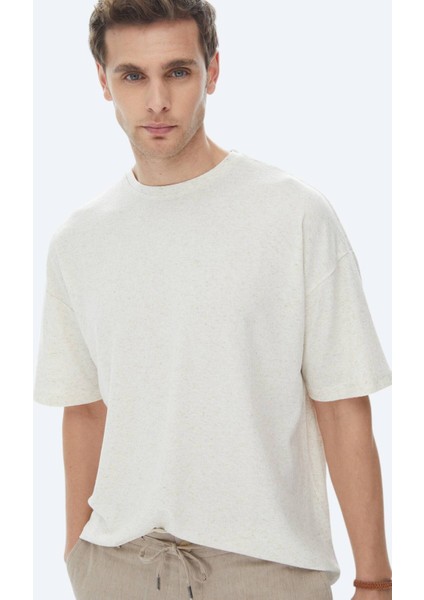 Bej Jakarlı Bisiklet Yaka Keten Karışımlı T-Shirt