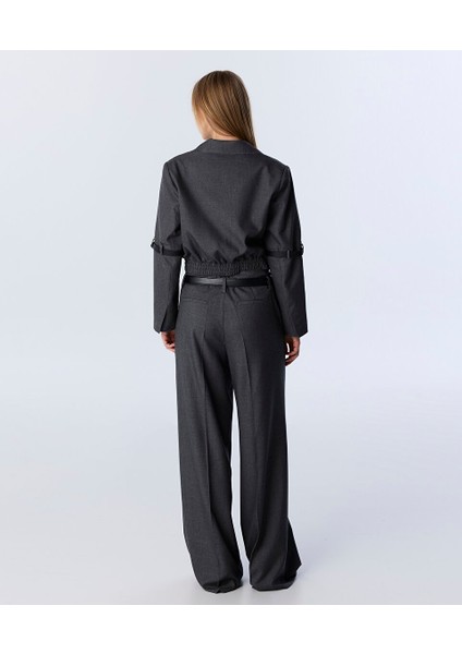 Suni Deri Kemerli Crop Blazer TW6250106019036 fırsatları