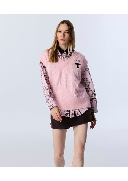 Slogan Nakışlı Patch'li Süveter TW6250050275033