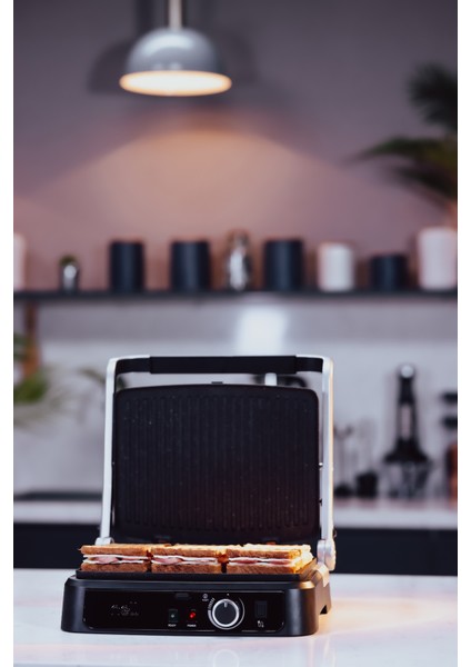 Siyah EP9920 Ultimate Tost Makinesi, Pratik ve Şık Tasarımıyla Mutfağınıza Şıklık Katın fiyatları