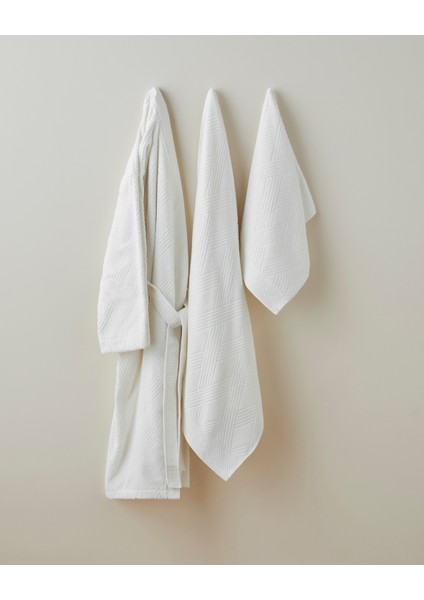 Chic Diamond Pamuk Bornoz S-M Fildişi fırsatları