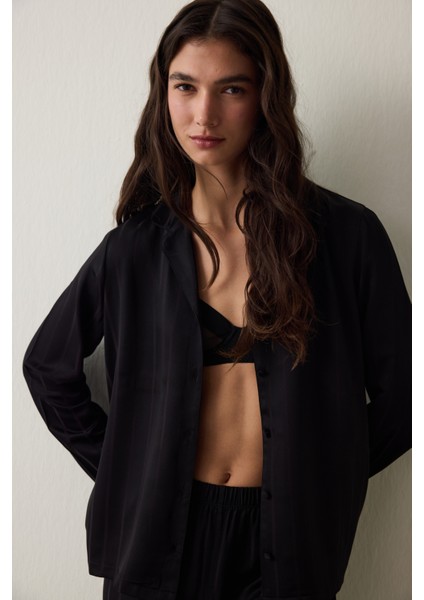 Siyah Emilia Bağlama Detaylı Saten Gömlek Yaka Pijama Takımı fiyatları