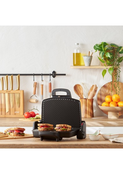 Dört Dilim Tost Makinesi, Siyah, Pratik ve Kolay Kullanım fiyatları