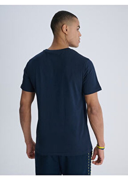 Erkek Tribun Omuz Logolu T-Shirt