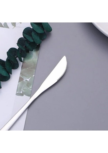 New Saphire Sade Çatal Kaşık Bıçak Seti 42 Parça 6 Kişilik fiyatları