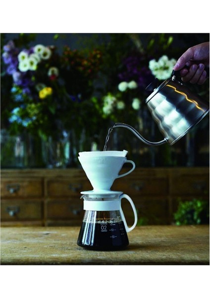 Metalik V60 Drip Kettle 1.0, Şık ve Kullanışlı Kahve Demleme Gereci