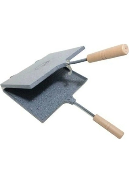 Gri Granit Ocak Üstü Tost Makinesi ile Pratik Ekmek Kızartma Keyfi