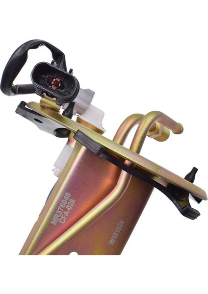 MR208665 Benzin Pompası Montajı Mitsubishi Pajero Için Yakıt Pompası Lancer L200 Airtake 4G64, 6G72, 6G74 (Yurt Dışından) fırsatları