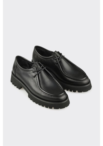 Siyah Deri Kadın Günlük Ayakkabı fiyatları