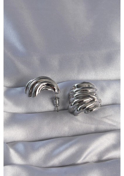 Pirinç Gümüş Renk Tırtıklı Bombe Model Küpe - TJ-BKP9088 fiyatları