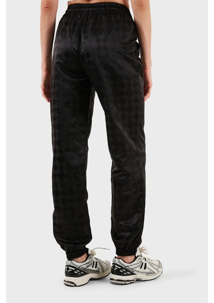4g Aop Jakarlı Regular Fit Normal Bel Jogger Pantolon V5YB14WHFU0 Bayan Pantolon V5YB14 Whfu0 FJ4Q modelleri