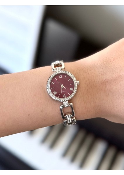 Lyra Zarif Kadın Kol Saati, Su Geçirmez Kadın Saat fiyatları