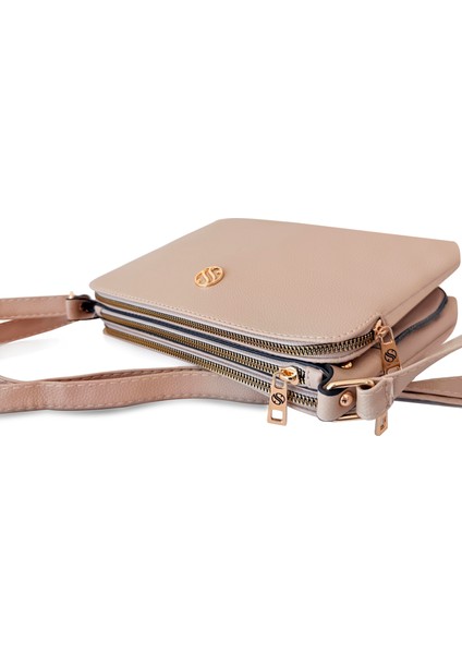 Kadın Suni Deri Ayarlanabilir Çapraz Askılı 4 Bölmeli ve Metal Fermuarlı Omuz Çantası Nude fırsatları