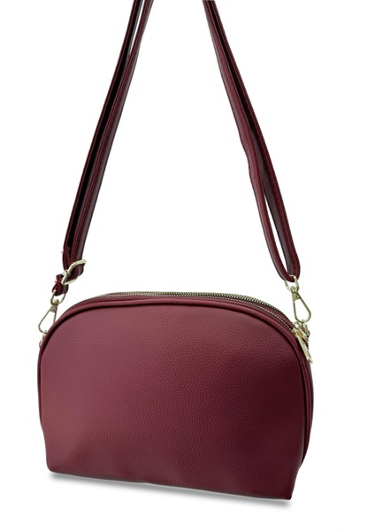 Parlak Siyah Çapraz Kullanıma Uygun Omuz Çantası Bordo fiyatları