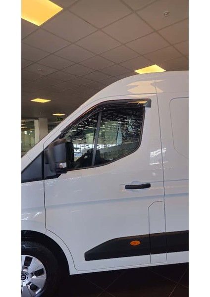 Renault Master 2025 > Cam Rüzgarlığı Kuzgun fiyatları