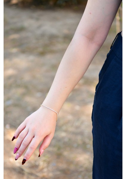 Yuvarlak Sıralı Zirkon Taşlı Kadın Çelik Görünümlü Xp Zincir Bileklik 3mm fırsatları