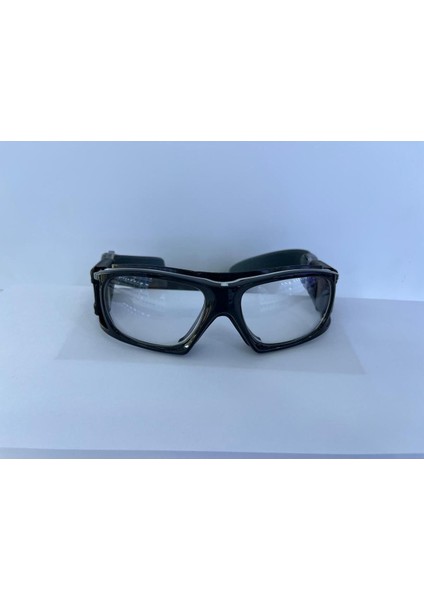 Numaralı Olabilen Sporcu Gözlüğü Mikro Fiber Temizlik Bezi ve Gözlük Temizleme Spreyi Hediyesiyle