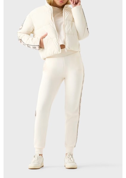 Kapitoneli Logolu Regular Fit Dik Yaka Şişme Mont V5BL11WGYC2 Bayan Mont V5BL11 Wgyc2 G6K5 fiyatları