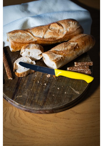 Sarı Sebze Bıçağı – Tırtıklı, 22 Cm, Paslanmaz Alman Çeliği, Ergonomik Sap (Tekli)